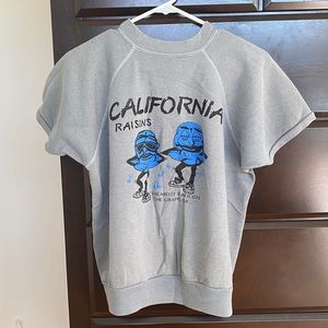 Vintage California raisins sweatshirt.